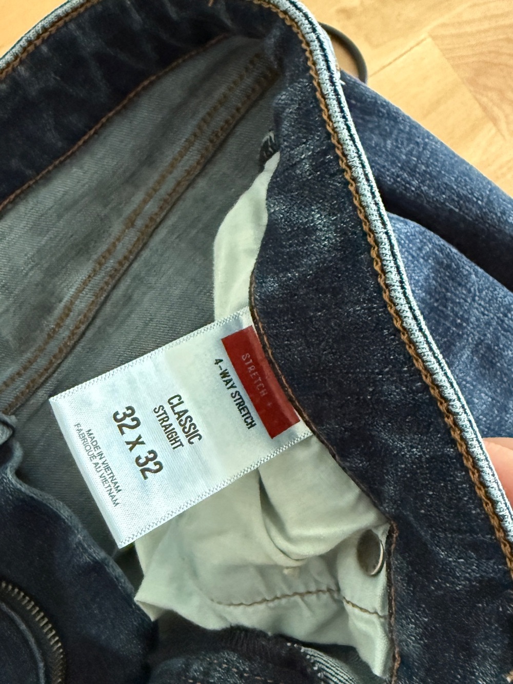 Express Men's Dark Blue Classic Straight-Leg Jeans - Picture 3 of 4